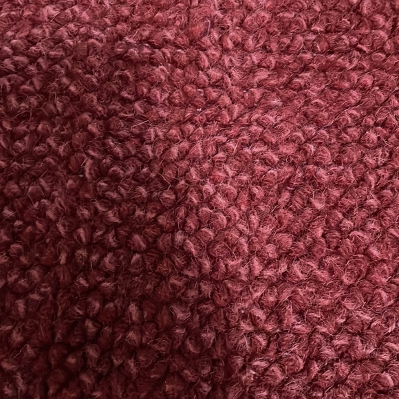 Crate & Barrel wool loop rug 2’ x 3’ - Picture 2 of 4